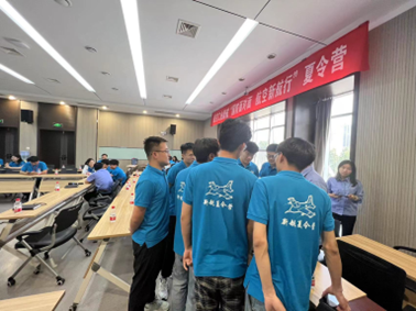 机械工程学院师生受邀参加&ldquo;新航夏令营&rdquo;就业实践活动